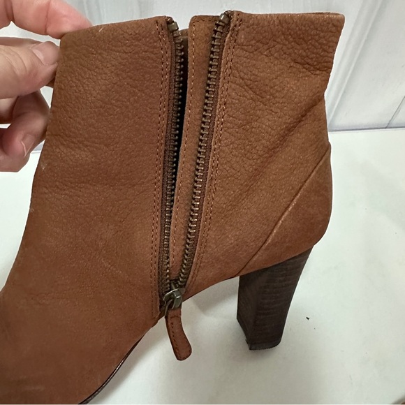 Brown Leather Ankle Boots (Sz7.5) - Picture 2 of 10